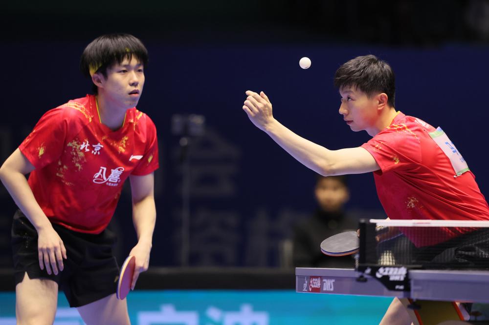 国米vs威尼斯：小图拉姆搭档皮奥；迪乌夫、苏契奇首发