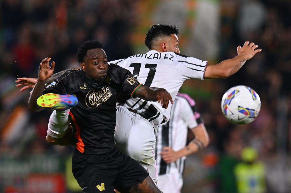 博阿斯：葡体和本菲卡已经结成了同盟，他们交手会各拿三分